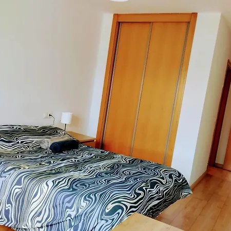 De 5 Hab-s5 Apartment