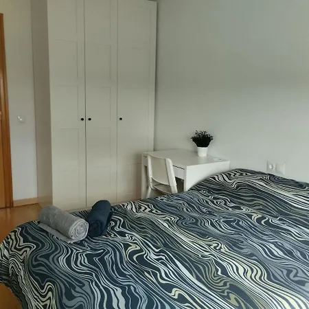 De 5 Hab-s5 Apartman *